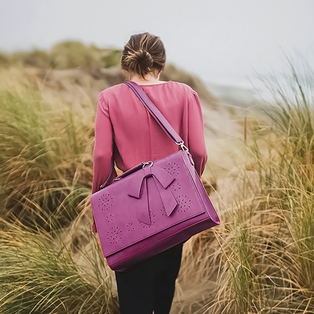 Monikas's elegante Schleifen-Tasche